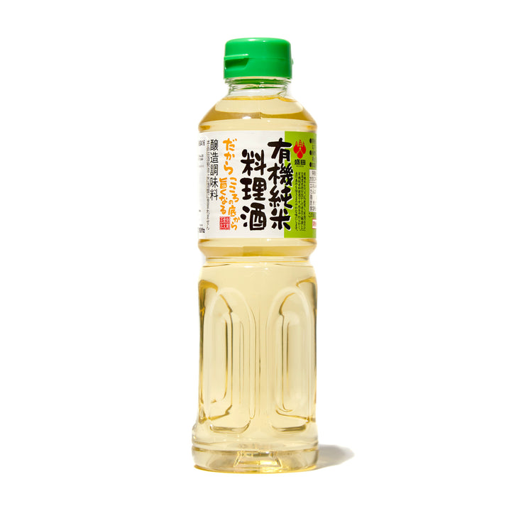 A bottle of Morita Organic Cooking Sake on a white background.