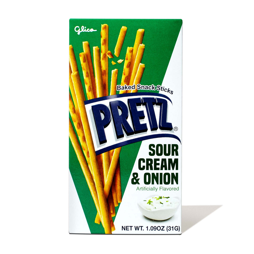 A box of Glico Pretz: Sour Cream & Onion.